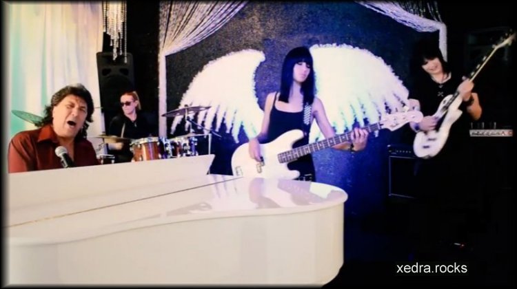 Xedra with Dean R. Ley's band in the Angels music video 2014