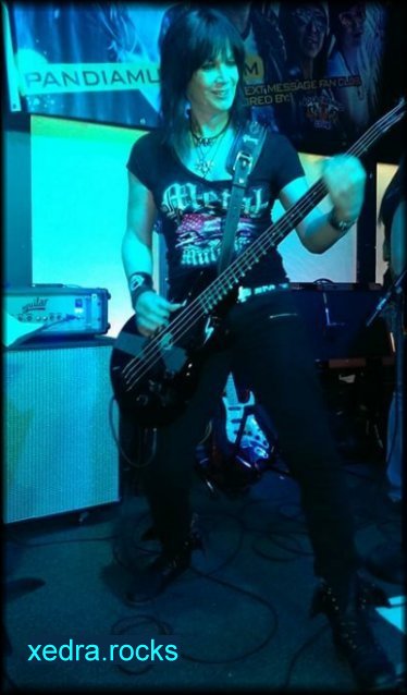 Xedra on bass at Hard Rock's Murphy's Law 2014